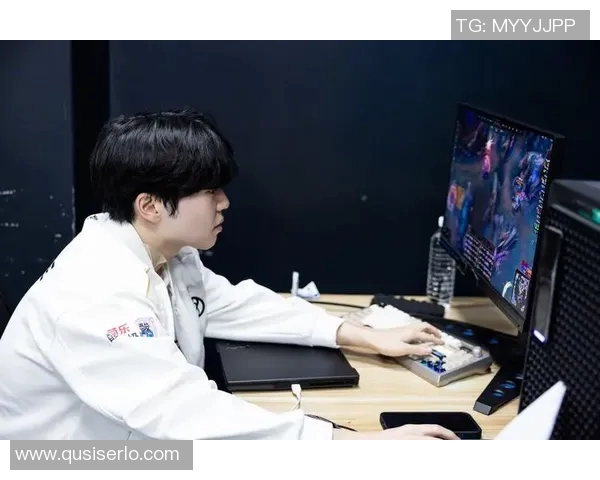 赛后分析：FPX与IG在比赛中的心理素质较量与启示