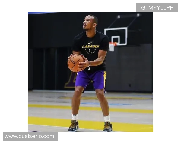 广州网球队包夹战术解析与实战应用探讨