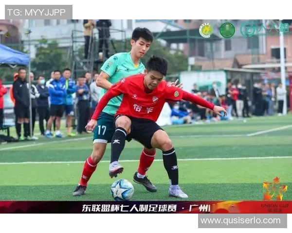 广州足球队在精英赛中的灵活性表现分析与点评 广州足球队在精英赛中的灵活性表现分析与点评