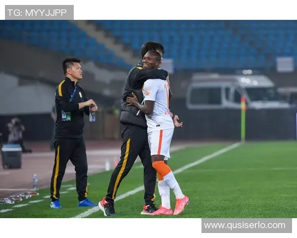 武汉足球队足球意识排名创新高引发热议展现出色团队协作与战术思维 武汉足球队足球意识排名创新高引发热议展现出色团队协作与战术思维